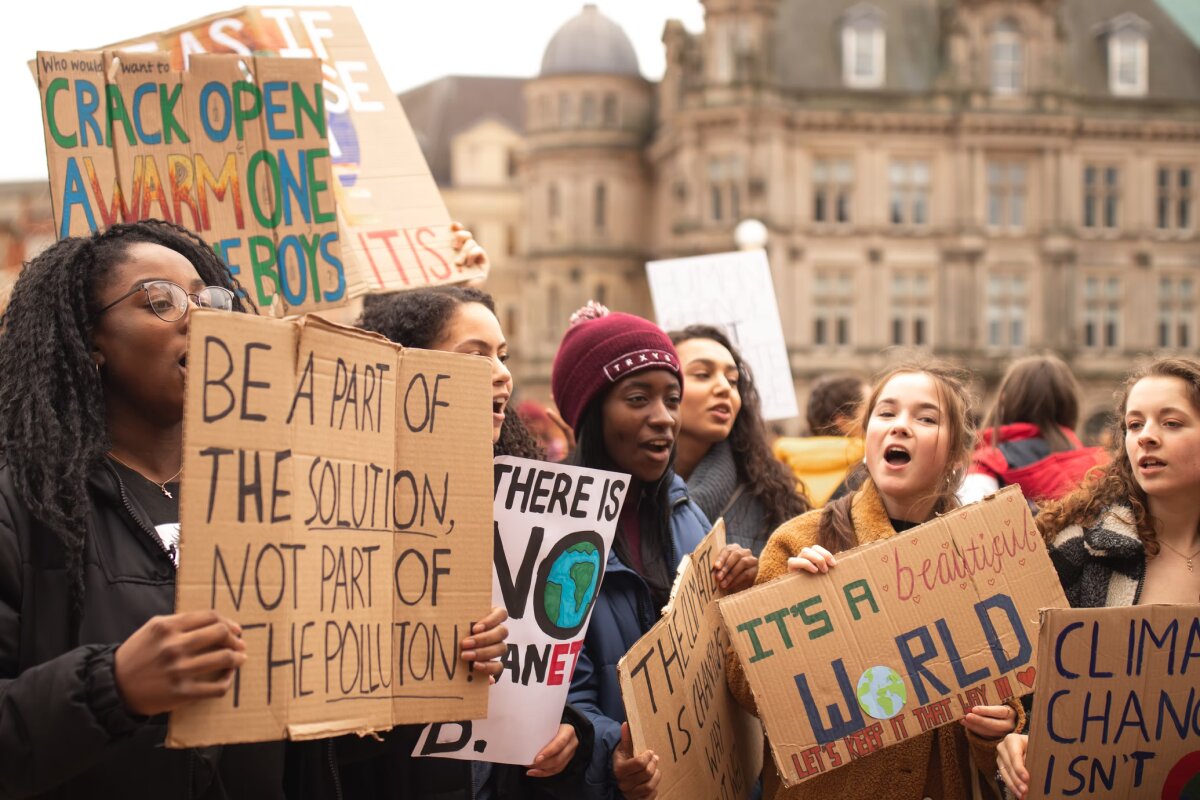 Strajk klimatyczny w Wielkiej Brytanii (2019), Callum Shaw, Unsplash
