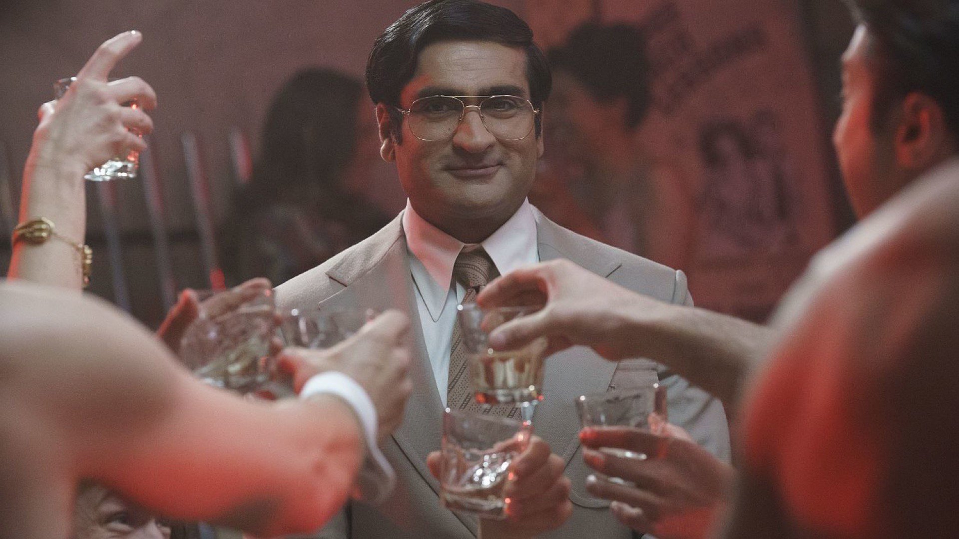 Kumail Nanjiani jako Somen Banerjee w "Witamy w Chippendales" (2022), fot. Disney+